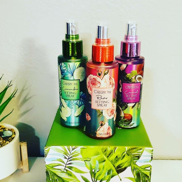 🚨🚨 Makeup Bundle 🚨🚨 - Picture 3 of 5